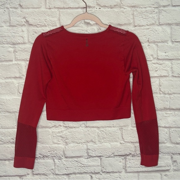 Sports Illustrated Red Crop Top - Picture 6 of 11